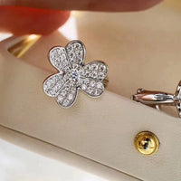 [Bieber Jewelry ]CLOVER COMOS DIAMOND EARRINGS SILVER