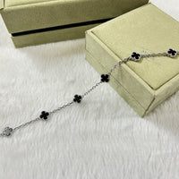 [Bieber Jewelry ]CLOVER 6 MOTIF  ONYXS BRACELET